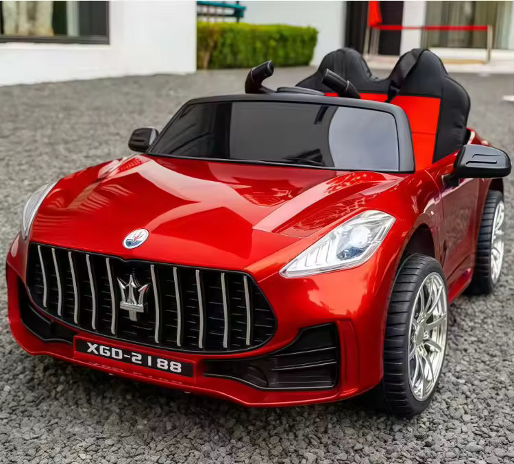 Luxury Car Four-wheel drive 12V 7 battery hard seat