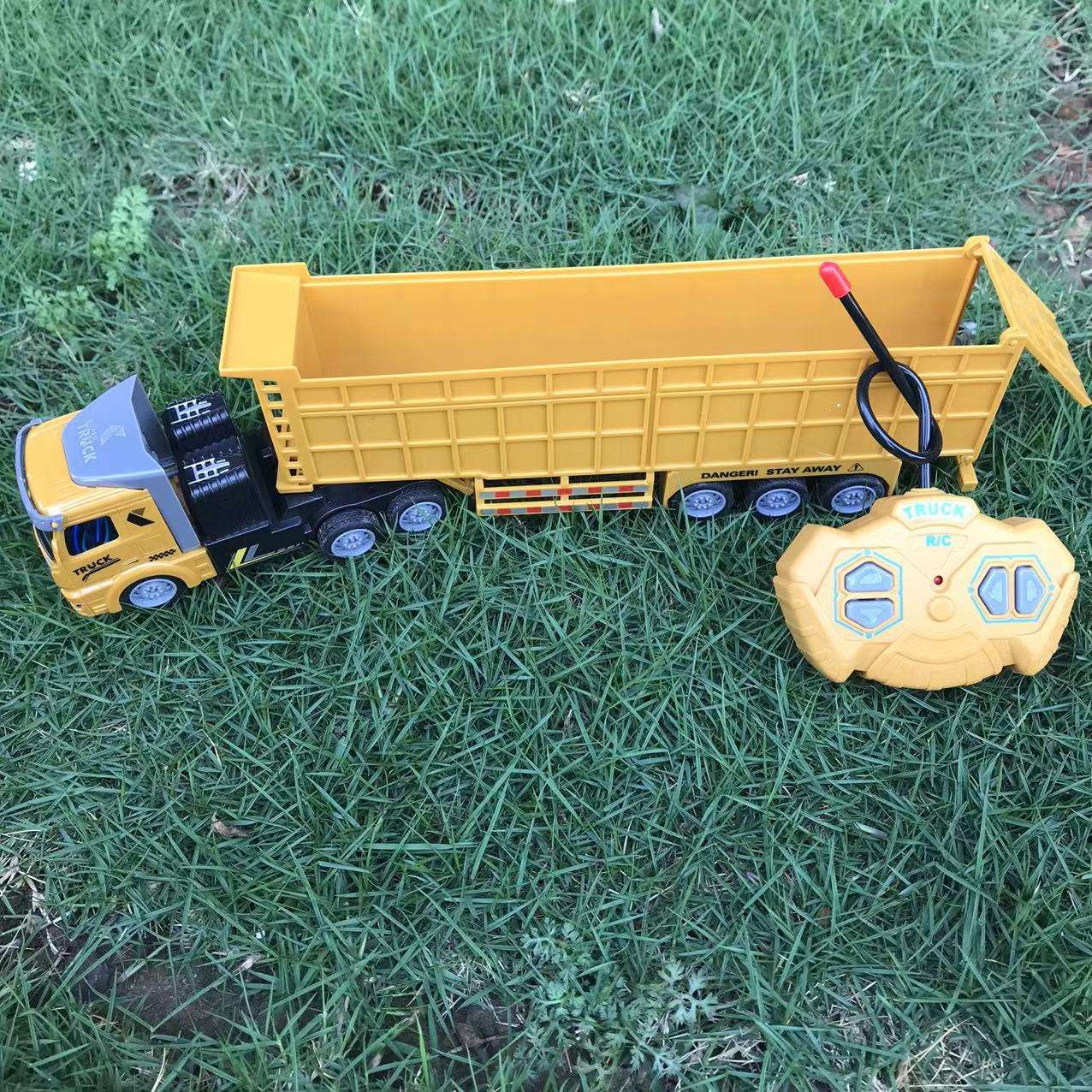 1：48 Scale four function light remote control dump engineering trailer Ride on Truck